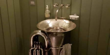 Tuba Sink