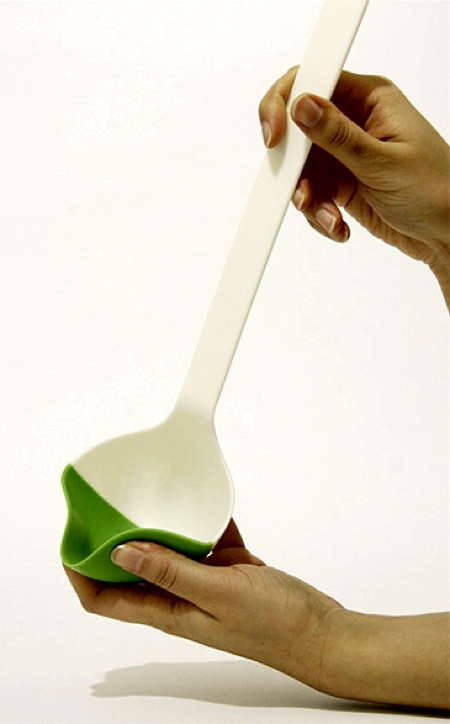 Jeho Yoon Ladle Sweeper