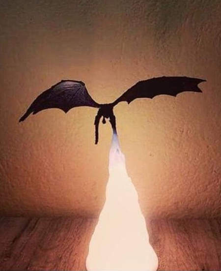 Dragon Lamp Breathes Fire