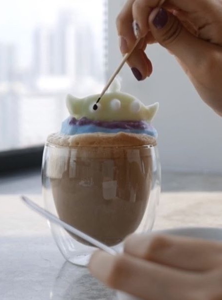 Daphne Tan 3D Coffee Art