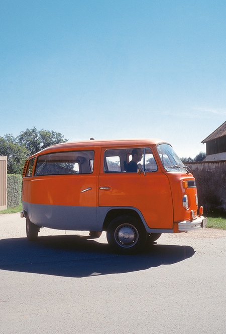 Erwin Wurm Bent VW Bus