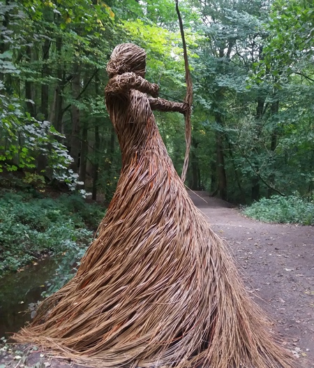 Willow Artist Anna