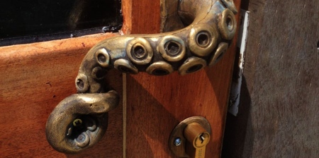 Octopus Door Handle