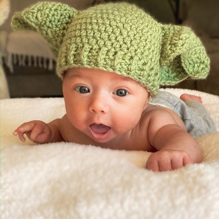 Crocheted Baby Yoda Hat