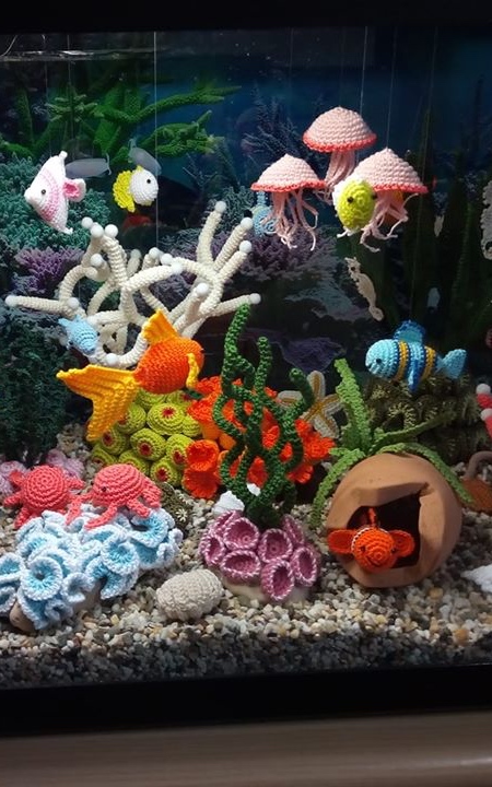 Lindadi Crocheted Aquarium