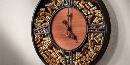 Wine Cork Storage Clock