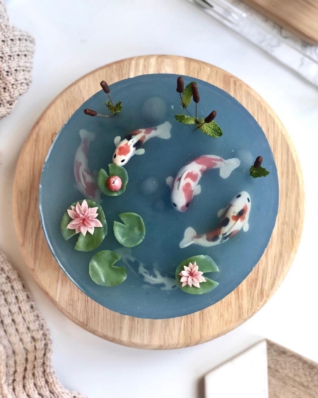 Koi Cake