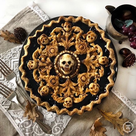 Scary Halloween Pie