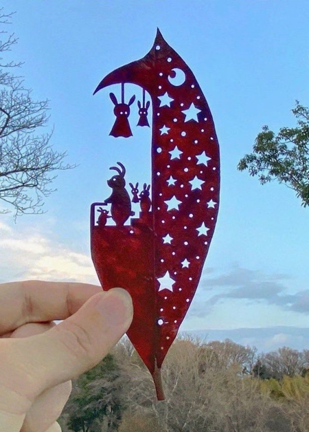 Carved Leaf Art