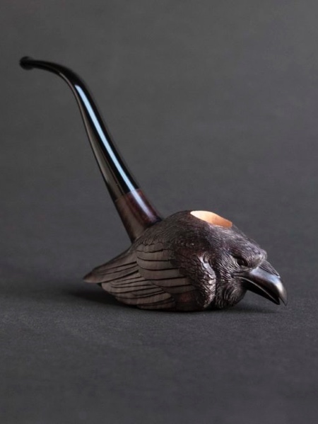 Raven Pipe