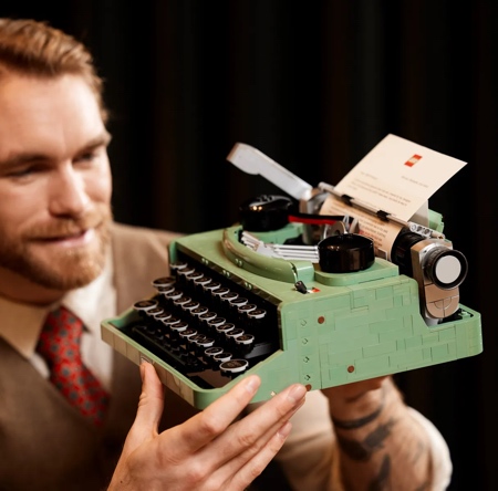 Classic LEGO Typewriter