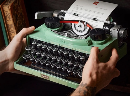 Classic Typewriter Made of LEGO