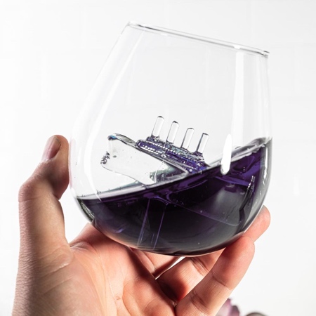 Titanic Ship Glass