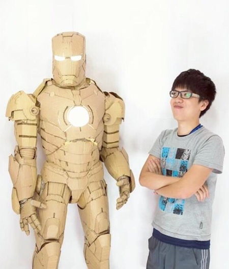 Taiwanese Cardboard Artist