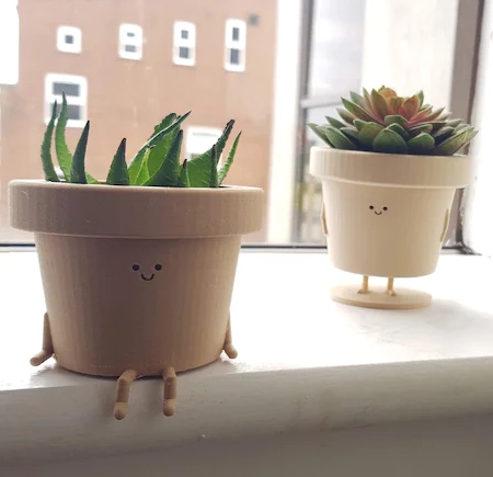 Sitting Planter