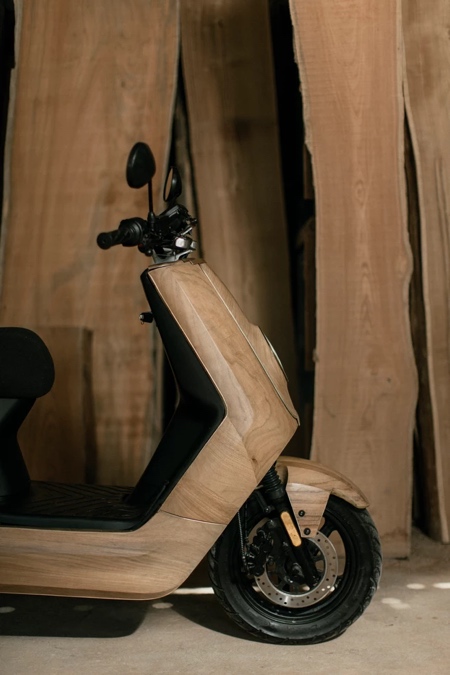 Wood Electric Scooter