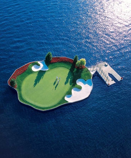 Floating Golf