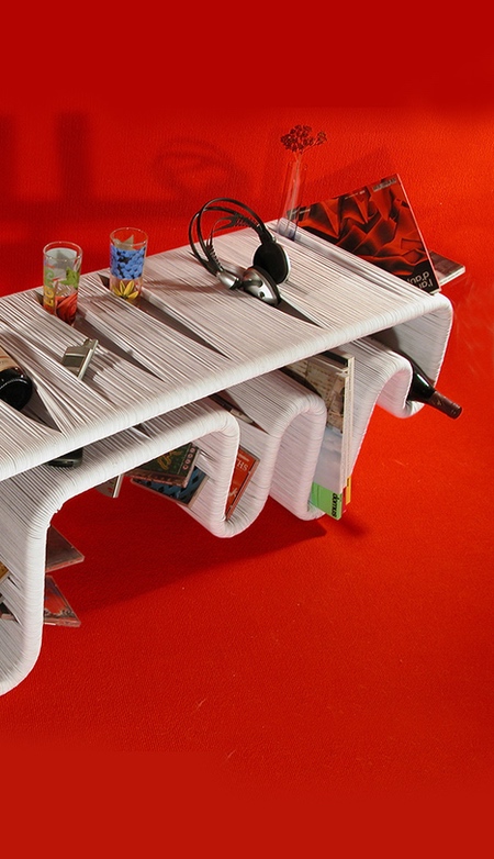 Animi Causa Rubber Bands Table