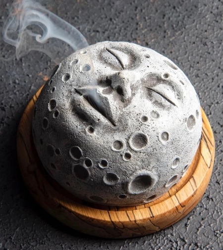 Moon Face Censer