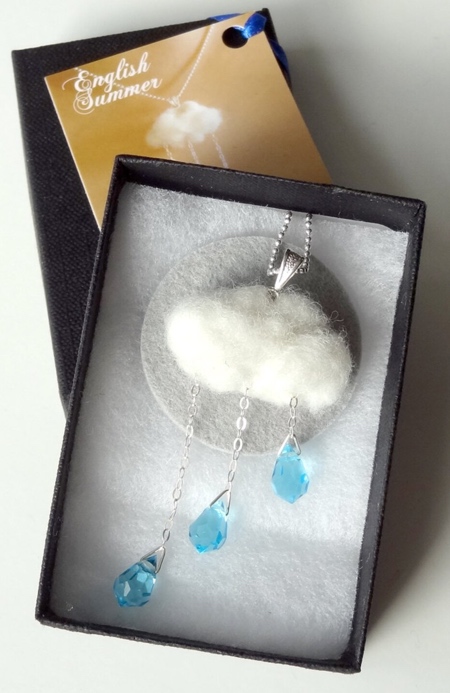 MIXKO Rain Cloud Necklace