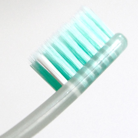 Yumaki Toothbrush