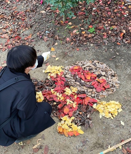 Hirotaka Hamasaki Fallen Leaves Art