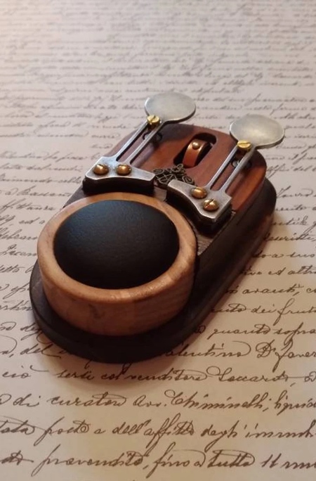 Wireless Steampunk Mouse