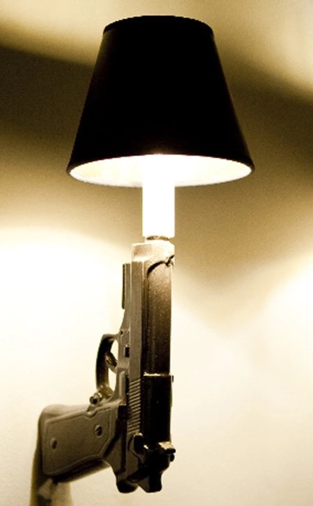 Gun Lamp