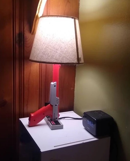 NES Zapper Gun Desk Lamp