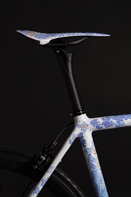 Porcelain Frame Bike