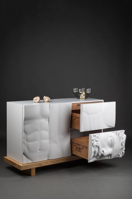 ZEUS Body Sideboard