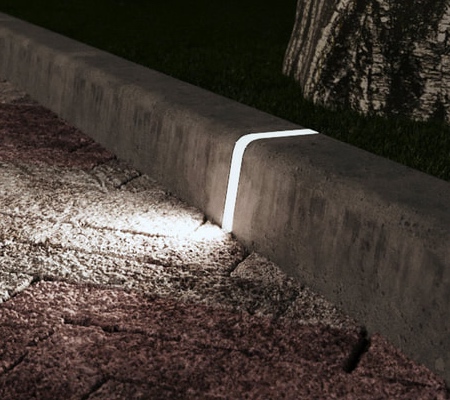 Curb Light