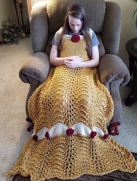 Carol Hladik Disney Princess Dress Blanket