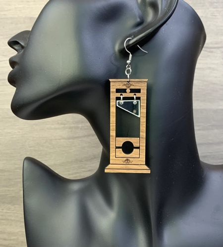 Guillotine Earring