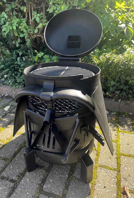 Star Wars Darth Vader BBQ Grill