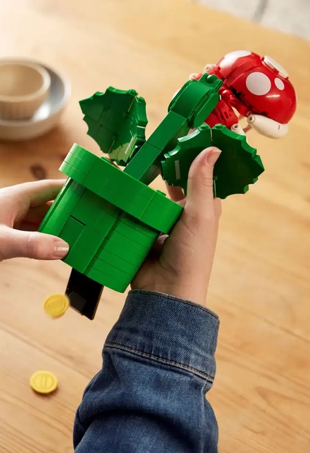 LEGO Mario Plant