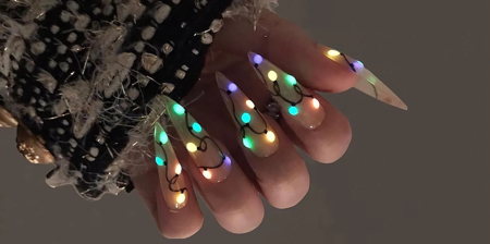 Glowing Christmas Lights Nails