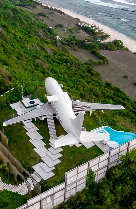 Airplane Villa in Bali