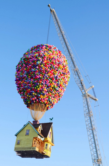 Balloon Up House