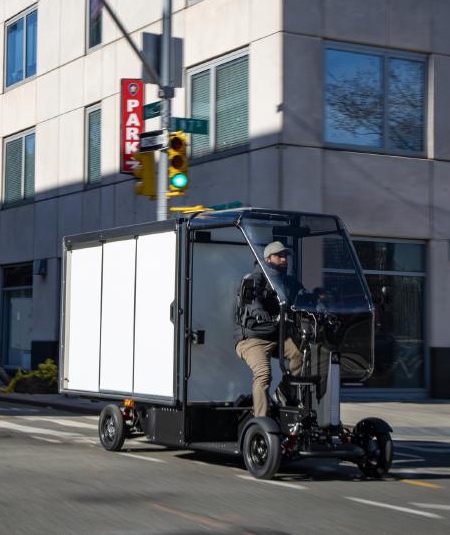 Fastport eQuad Delivery Vehicle