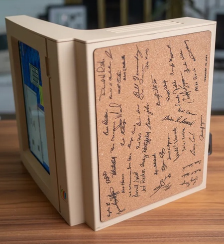 Raspberry Pi 1984 Macintosh Homage