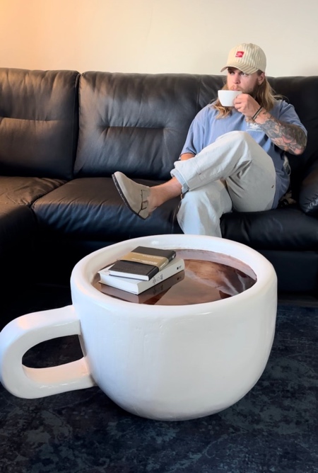 Coffee Table by Kamberland