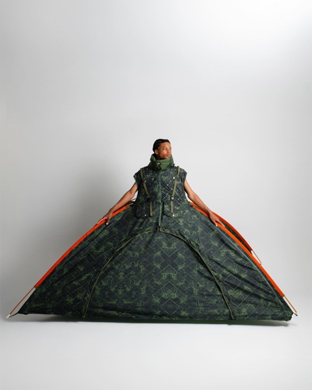 Yoon Myat Su Lin Wearable Camping Tent Yoon Myat Su Lin Wearable Camping Tent