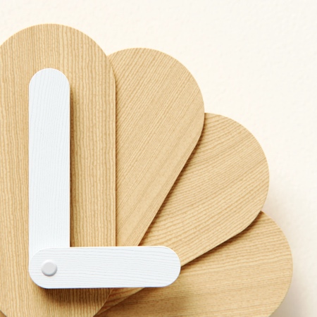 Liam de la Bedoyere Bloom Clock Liam de la Bedoyere Bloom Clock