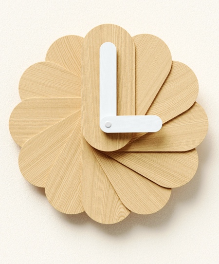 Bored Eye Design Bloom Clock Bored Eye Design Bloom Clock