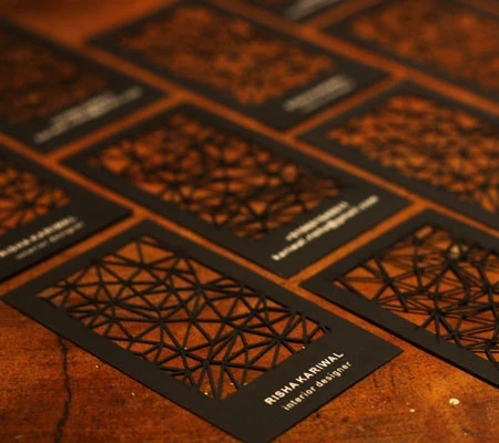 Smriti Kariwal Business Card