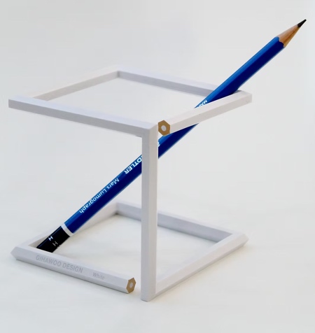 Twisted Pencil Holder