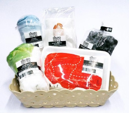 T-Shirts Packaging T-Shirts Packaging
