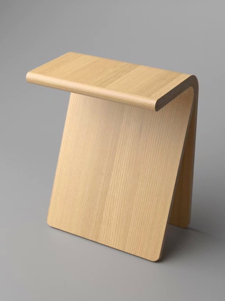 Deniz Aktay Winding Side Table