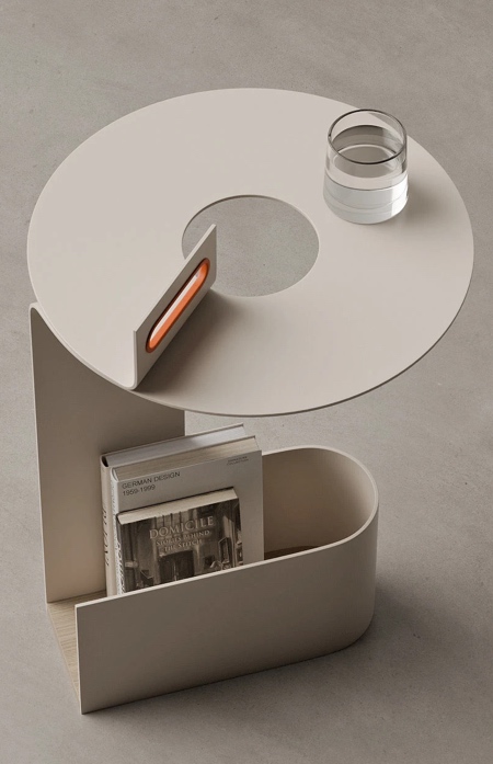 Teixeira TWIST Side Table Teixeira TWIST Side Table